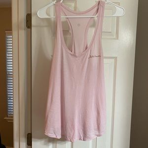Lululemon tank!